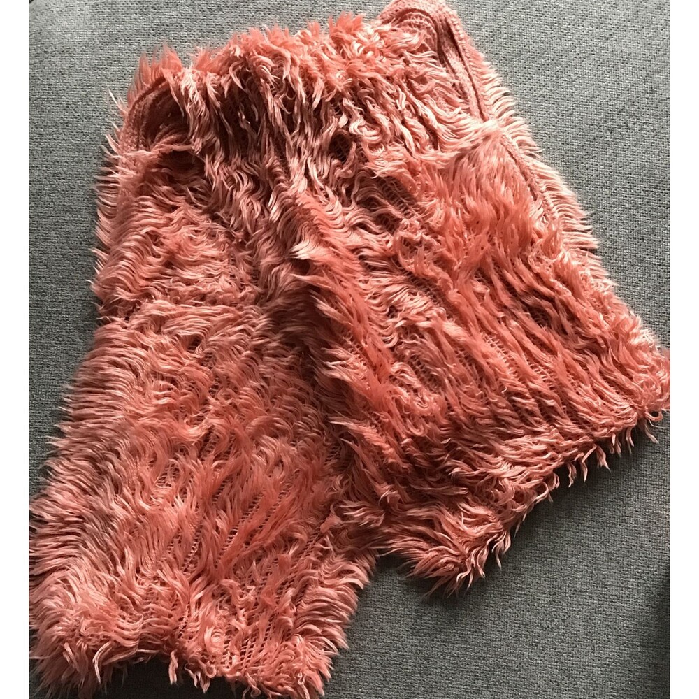 NWT Body Central Apricot/Peach Super Soft Eyelash Fur/fringe Infinity Scarf